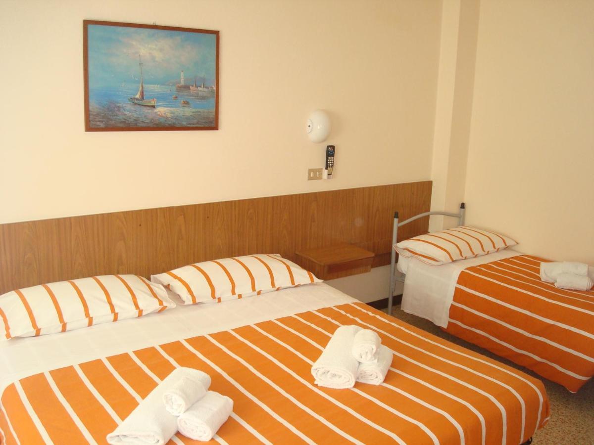 Hotel Amalfi Rimini Exterior foto